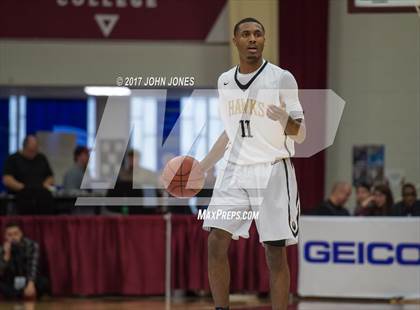 Thumbnail 3 in Hudson Catholic vs St Anthony (Spalding Hoophall Classic) photogallery.