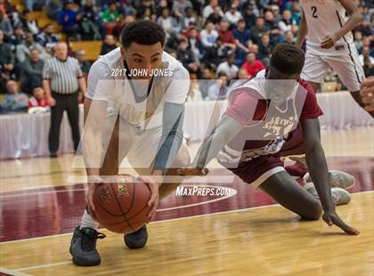 Thumbnail 2 in Hudson Catholic vs St Anthony (Spalding Hoophall Classic) photogallery.