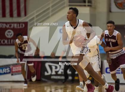 Thumbnail 2 in Hudson Catholic vs St Anthony (Spalding Hoophall Classic) photogallery.