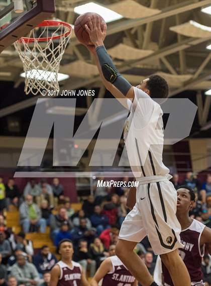 Thumbnail 3 in Hudson Catholic vs St Anthony (Spalding Hoophall Classic) photogallery.