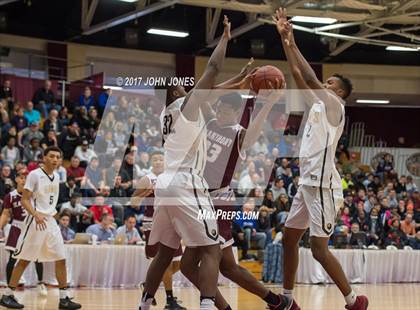 Thumbnail 2 in Hudson Catholic vs St Anthony (Spalding Hoophall Classic) photogallery.