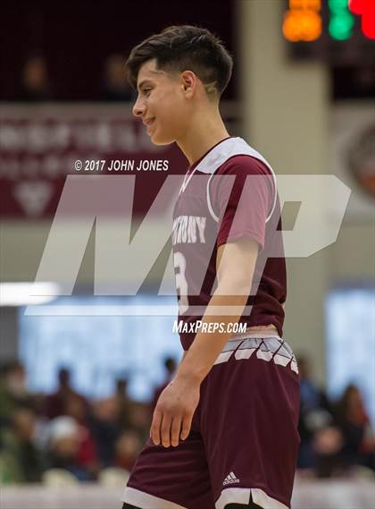 Thumbnail 2 in Hudson Catholic vs St Anthony (Spalding Hoophall Classic) photogallery.