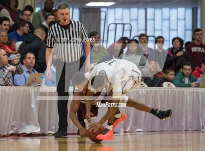 Thumbnail 2 in Hudson Catholic vs St Anthony (Spalding Hoophall Classic) photogallery.