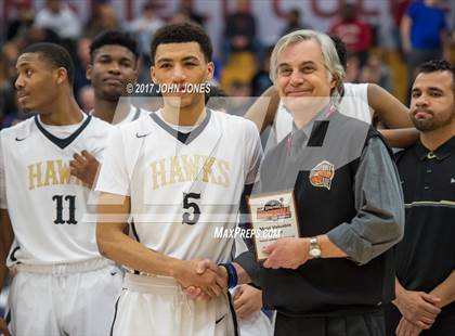 Thumbnail 2 in Hudson Catholic vs St Anthony (Spalding Hoophall Classic) photogallery.