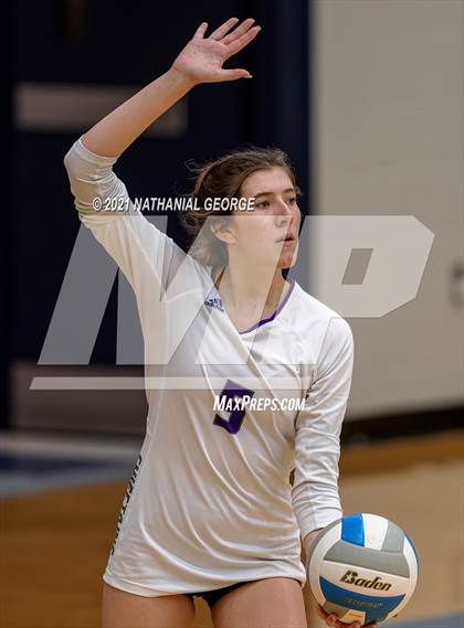 Thumbnail 1 in Bellevue East vs. Omaha Central (Papillion-LaVista South) photogallery.