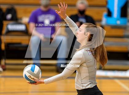 Thumbnail 1 in Bellevue East vs. Omaha Central (Papillion-LaVista South) photogallery.