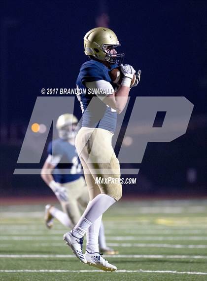 Thumbnail 2 in Briarwood Christian vs. Etowah (AHSAA 5A 3rd Round) photogallery.