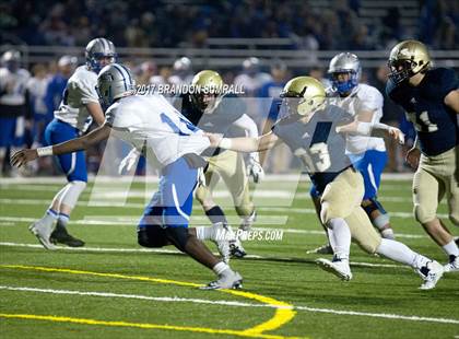 Thumbnail 2 in Briarwood Christian vs. Etowah (AHSAA 5A 3rd Round) photogallery.