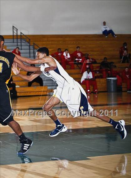Thumbnail 1 in Fort Bend Marshall vs. La Marque (McDonald's Texas Invitational) photogallery.