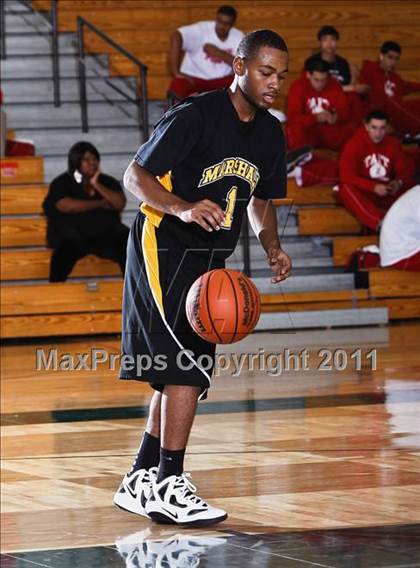 Thumbnail 1 in Fort Bend Marshall vs. La Marque (McDonald's Texas Invitational) photogallery.