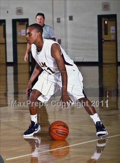 Thumbnail 3 in Fort Bend Marshall vs. La Marque (McDonald's Texas Invitational) photogallery.