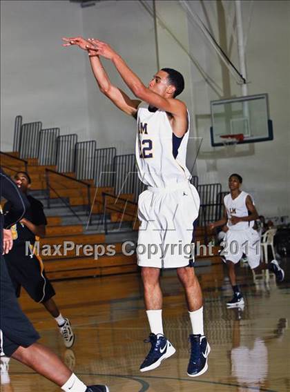 Thumbnail 2 in Fort Bend Marshall vs. La Marque (McDonald's Texas Invitational) photogallery.