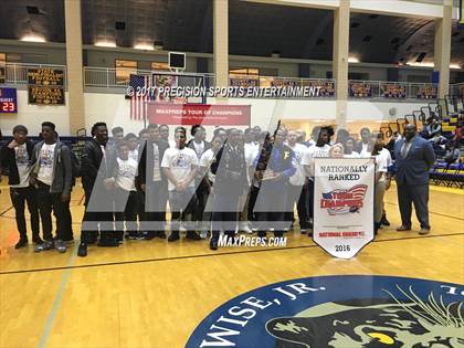 Thumbnail 1 in Wise TOC Ceremony photogallery.