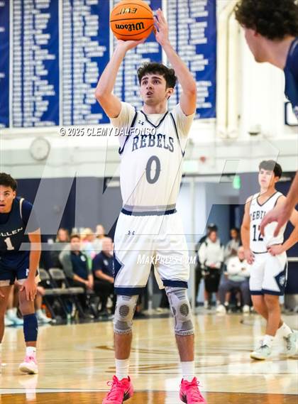 Thumbnail 3 in Mullen @ Columbine photogallery.