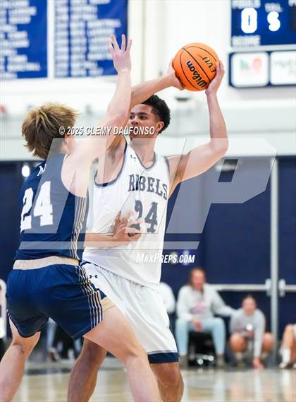 Thumbnail 3 in Mullen @ Columbine photogallery.