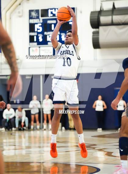 Thumbnail 3 in Mullen @ Columbine photogallery.