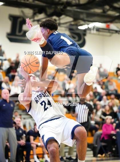 Thumbnail 3 in Mullen @ Columbine photogallery.