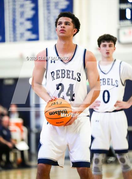 Thumbnail 3 in Mullen @ Columbine photogallery.