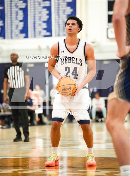 Thumbnail 1 in Mullen @ Columbine photogallery.