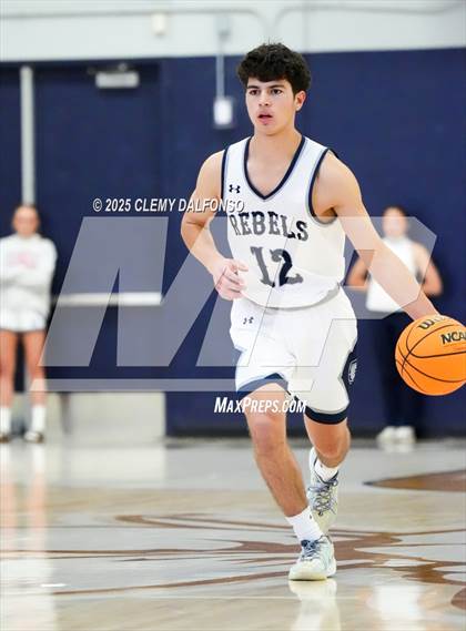 Thumbnail 2 in Mullen @ Columbine photogallery.