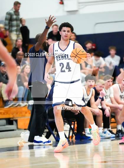 Thumbnail 1 in Mullen @ Columbine photogallery.