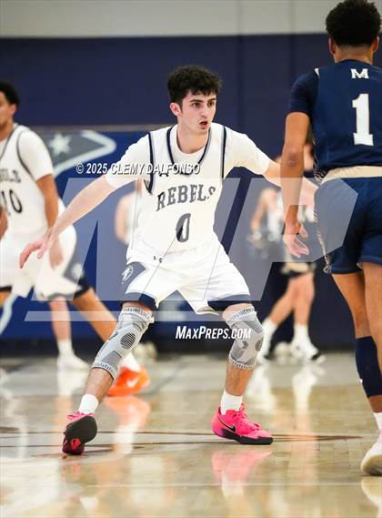 Thumbnail 3 in Mullen @ Columbine photogallery.