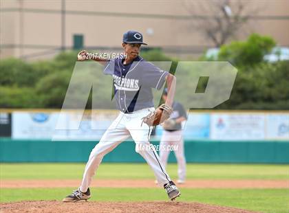 Thumbnail 1 in Camarillo @ Moorpark photogallery.