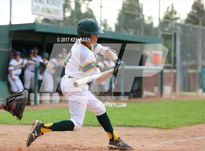 Thumbnail 3 in Camarillo @ Moorpark photogallery.
