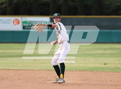 Thumbnail 3 in Camarillo @ Moorpark photogallery.