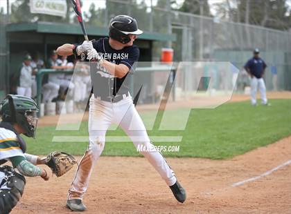 Thumbnail 3 in Camarillo @ Moorpark photogallery.
