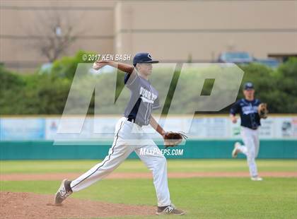 Thumbnail 2 in Camarillo @ Moorpark photogallery.