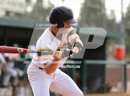 Thumbnail 2 in Camarillo @ Moorpark photogallery.
