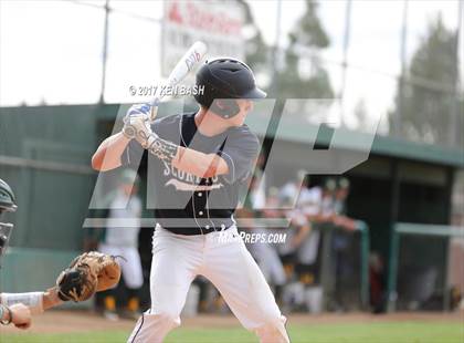 Thumbnail 2 in Camarillo @ Moorpark photogallery.