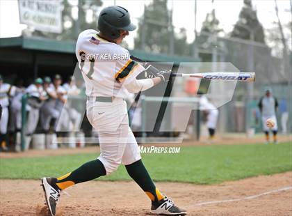 Thumbnail 2 in Camarillo @ Moorpark photogallery.