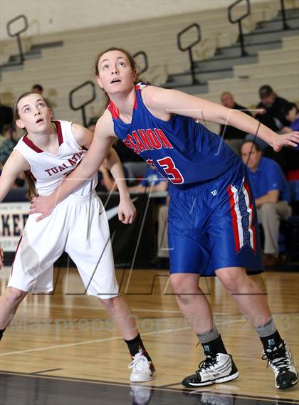 Thumbnail 1 in Lebanon vs. Tualatin (Nike Interstate Shootout) photogallery.