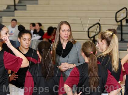 Thumbnail 2 in Lebanon vs. Tualatin (Nike Interstate Shootout) photogallery.