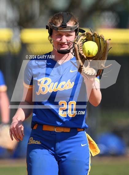 Thumbnail 1 in Tolono Unity vs  Boyd-Buchanan (Clifford Kirk Memorial) photogallery.