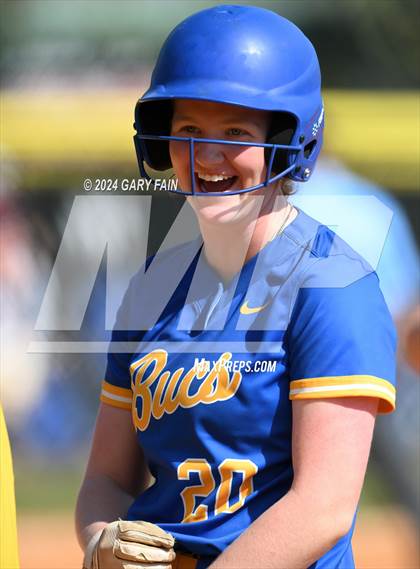 Thumbnail 1 in Tolono Unity vs  Boyd-Buchanan (Clifford Kirk Memorial) photogallery.