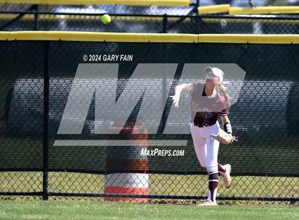 Thumbnail 1 in Tolono Unity vs  Boyd-Buchanan (Clifford Kirk Memorial) photogallery.
