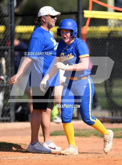 Thumbnail 2 in Tolono Unity vs  Boyd-Buchanan (Clifford Kirk Memorial) photogallery.