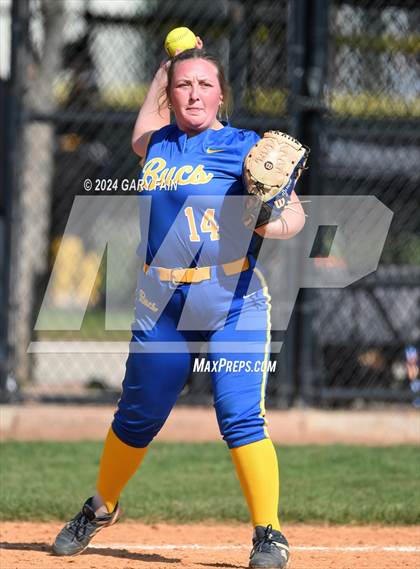 Thumbnail 1 in Tolono Unity vs  Boyd-Buchanan (Clifford Kirk Memorial) photogallery.