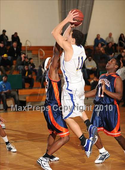Thumbnail 2 in Lincoln Hall vs. Mahopac (Putnam Challenge) photogallery.