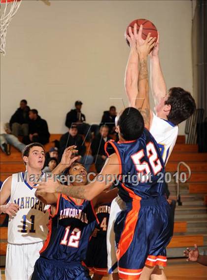 Thumbnail 1 in Lincoln Hall vs. Mahopac (Putnam Challenge) photogallery.