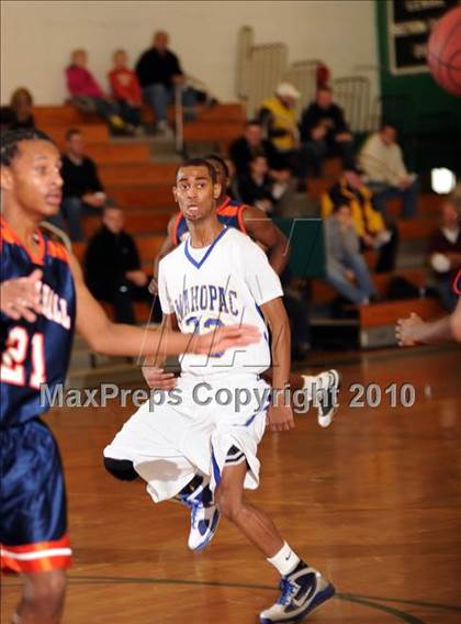 Thumbnail 3 in Lincoln Hall vs. Mahopac (Putnam Challenge) photogallery.