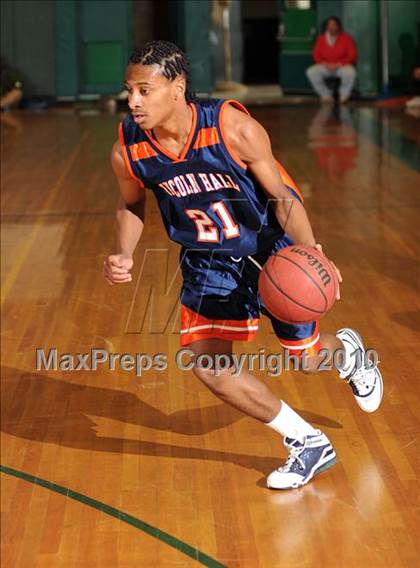 Thumbnail 1 in Lincoln Hall vs. Mahopac (Putnam Challenge) photogallery.