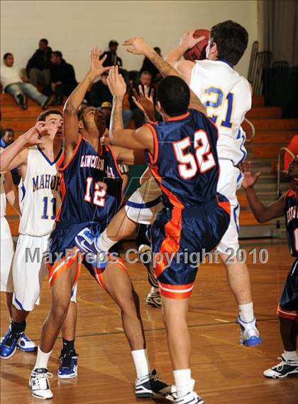 Thumbnail 3 in Lincoln Hall vs. Mahopac (Putnam Challenge) photogallery.
