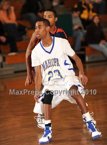 Thumbnail 2 in Lincoln Hall vs. Mahopac (Putnam Challenge) photogallery.