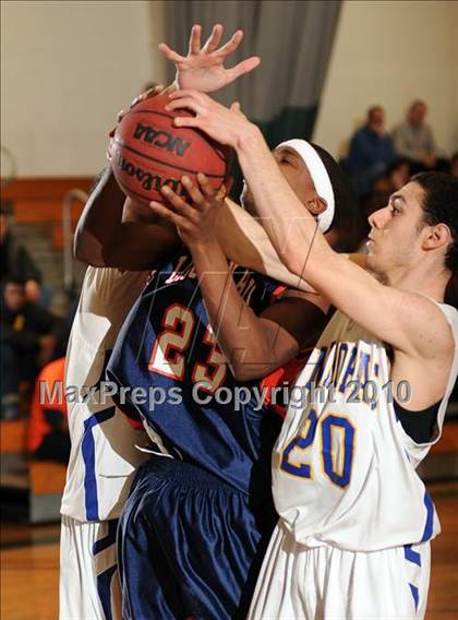 Thumbnail 2 in Lincoln Hall vs. Mahopac (Putnam Challenge) photogallery.