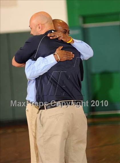 Thumbnail 1 in Lincoln Hall vs. Mahopac (Putnam Challenge) photogallery.