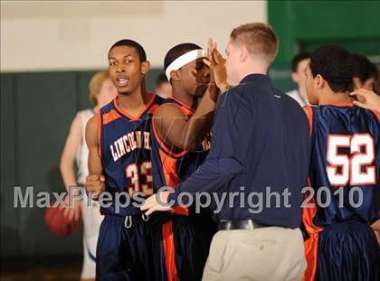 Thumbnail 1 in Lincoln Hall vs. Mahopac (Putnam Challenge) photogallery.